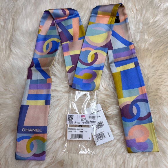 *SOLD* NEW 22C Chanel Twilly Bandeau 100% Silk - Picture 3 of 7